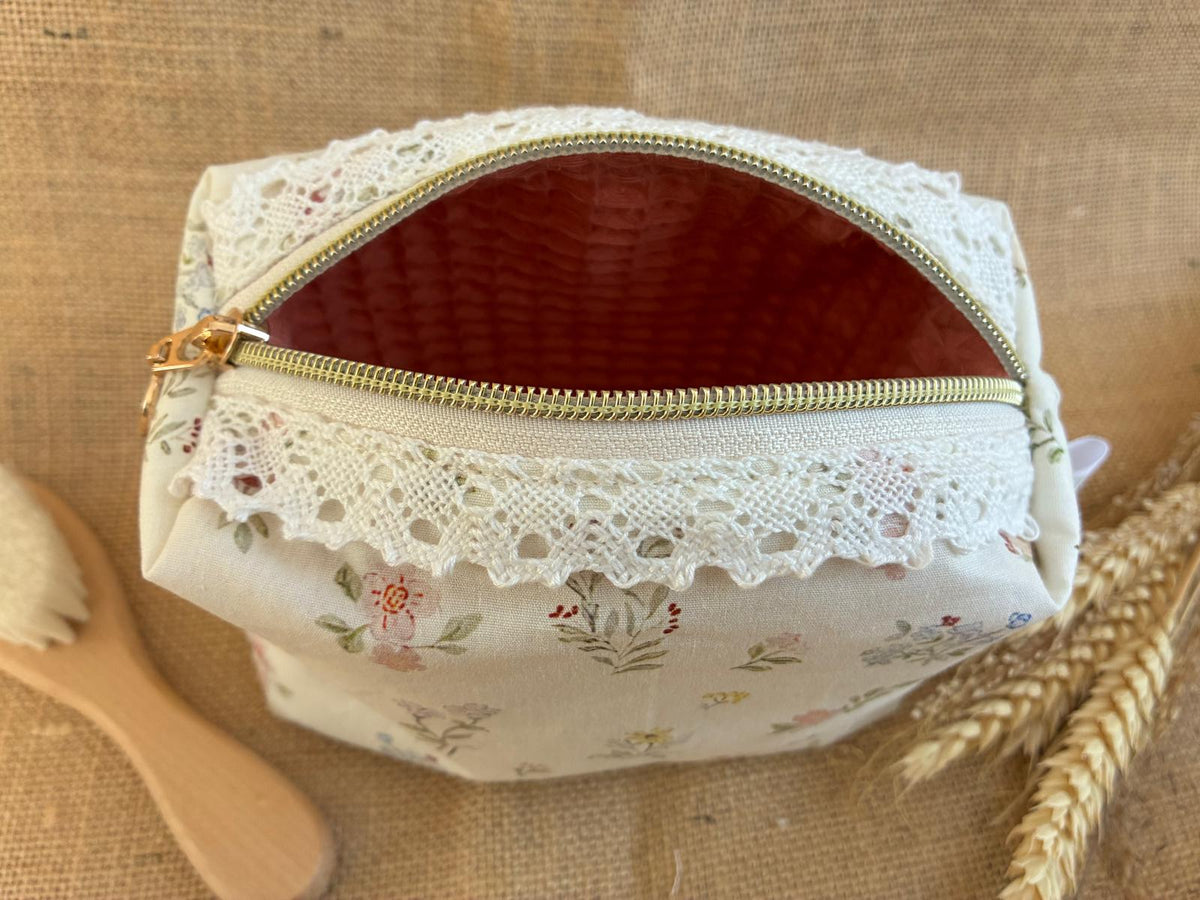 Trousse de toilette bébé