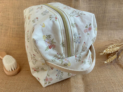 Trousse de toilette bébé